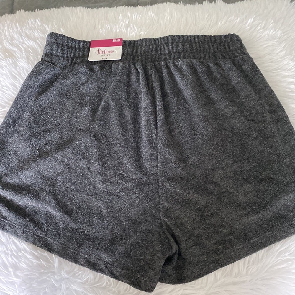 NEVER WORN Gray shorts size small sweatshirt material